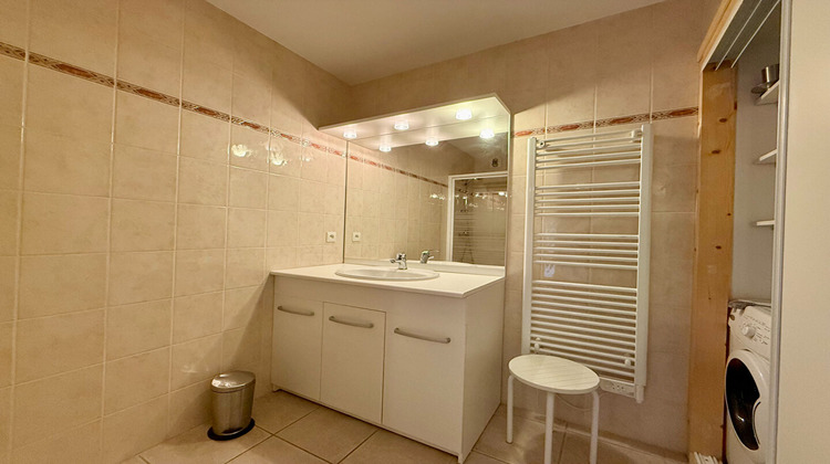 Ma-Cabane - Vente Appartement NOTRE-DAME-DE-BELLECOMBE, 59 m²