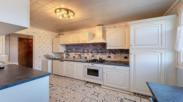 Ma-Cabane - Vente Appartement Nouzonville, 65 m²