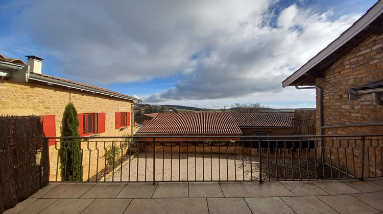 Ma-Cabane - Vente Appartement OINGT, 74 m²