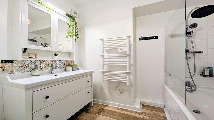 Ma-Cabane - Vente Appartement OLORON-SAINTE-MARIE, 86 m²