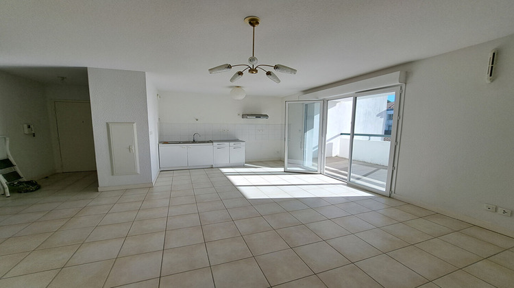 Ma-Cabane - Vente Appartement ONDRES, 63 m²