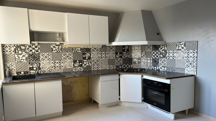 Ma-Cabane - Vente Appartement ONET-LE-CHATEAU, 82 m²