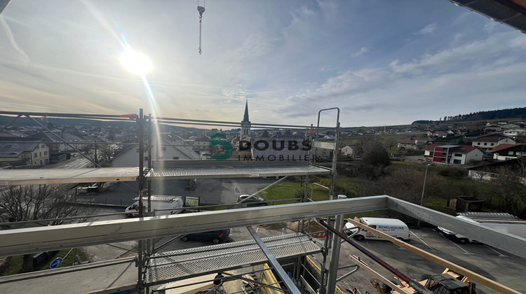 Ma-Cabane - Vente Appartement ORCHAMPS-VENNES, 73 m²