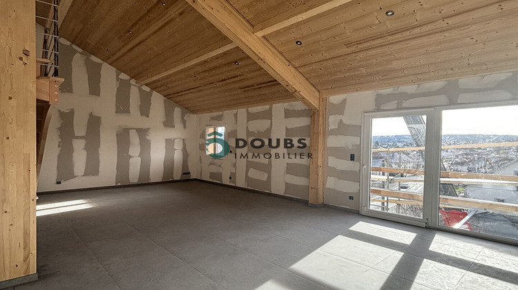 Ma-Cabane - Vente Appartement ORCHAMPS-VENNES, 64 m²