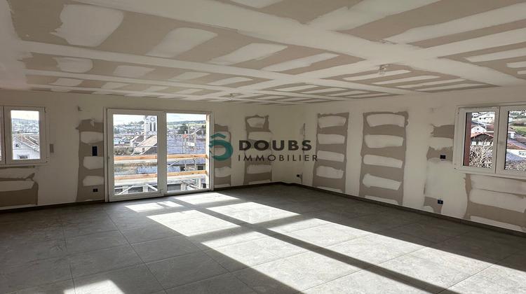 Ma-Cabane - Vente Appartement ORCHAMPS-VENNES, 72 m²