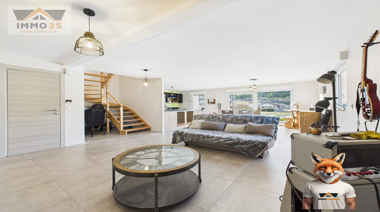 Ma-Cabane - Vente Appartement Orchamps-Vennes, 111 m²