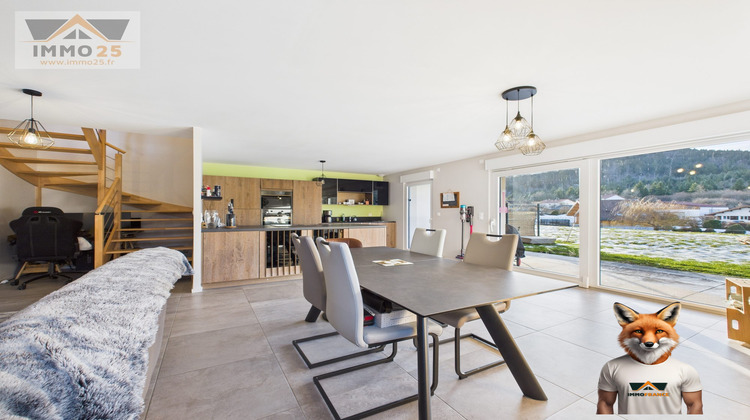 Ma-Cabane - Vente Appartement Orchamps-Vennes, 111 m²