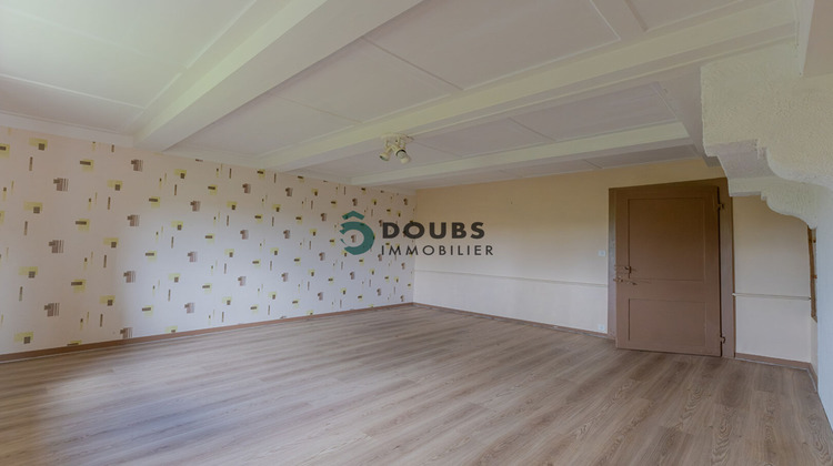 Ma-Cabane - Vente Appartement ORCHAMPS-VENNES, 150 m²