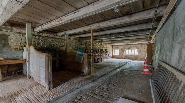Ma-Cabane - Vente Appartement ORCHAMPS-VENNES, 129 m²