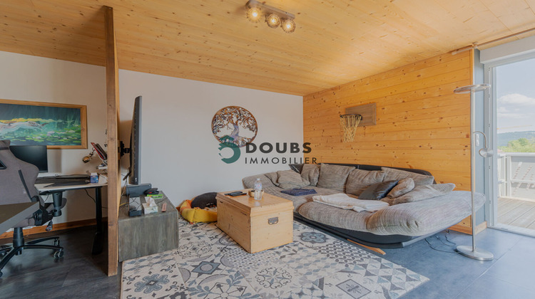 Ma-Cabane - Vente Appartement ORCHAMPS-VENNES, 55 m²