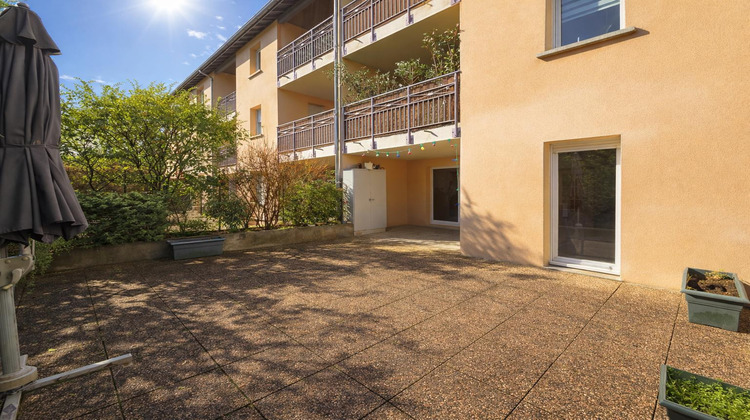 Ma-Cabane - Vente Appartement ORLIENAS, 71 m²