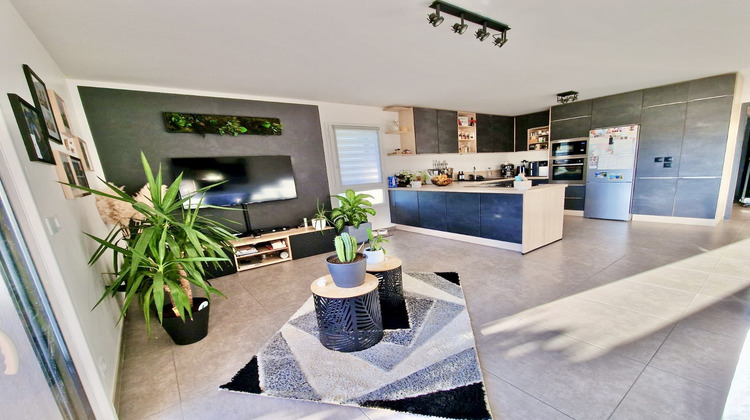 Ma-Cabane - Vente Appartement Ornex, 84 m²