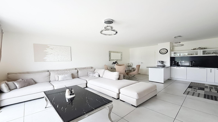 Ma-Cabane - Vente Appartement ORNEX, 80 m²