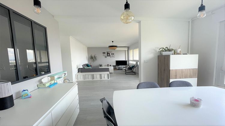 Ma-Cabane - Vente Appartement OULLINS, 84 m²