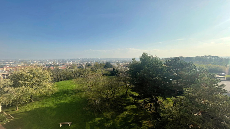 Ma-Cabane - Vente Appartement OULLINS, 65 m²