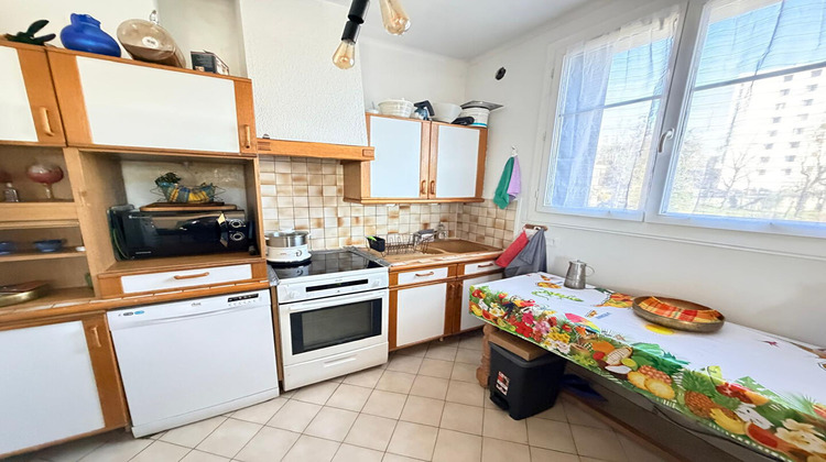 Ma-Cabane - Vente Appartement OULLINS, 70 m²