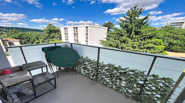 Ma-Cabane - Vente Appartement OULLINS, 68 m²