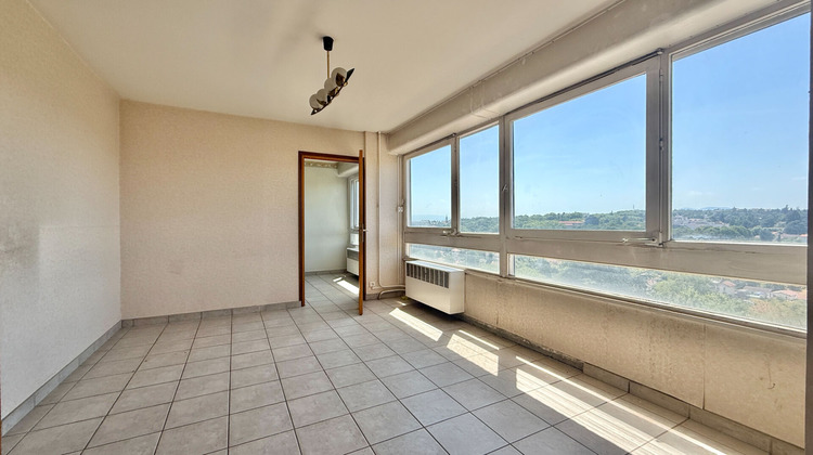 Ma-Cabane - Vente Appartement OULLINS, 76 m²