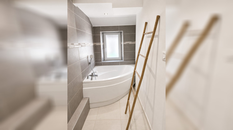 Ma-Cabane - Vente Appartement Oye-et-Pallet, 182 m²