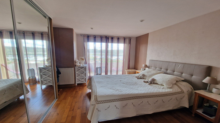 Ma-Cabane - Vente Appartement OYONNAX, 90 m²