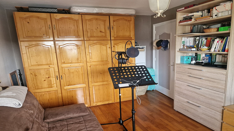 Ma-Cabane - Vente Appartement OYONNAX, 90 m²