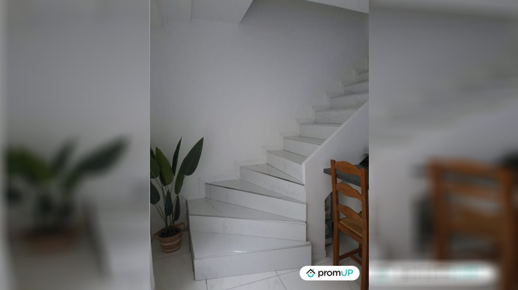 Ma-Cabane - Vente Appartement Oyonnax, 50 m²