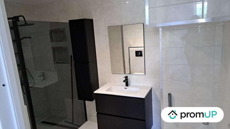 Ma-Cabane - Vente Appartement Oyonnax, 70 m²