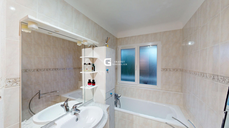 Ma-Cabane - Vente Appartement OYONNAX, 71 m²