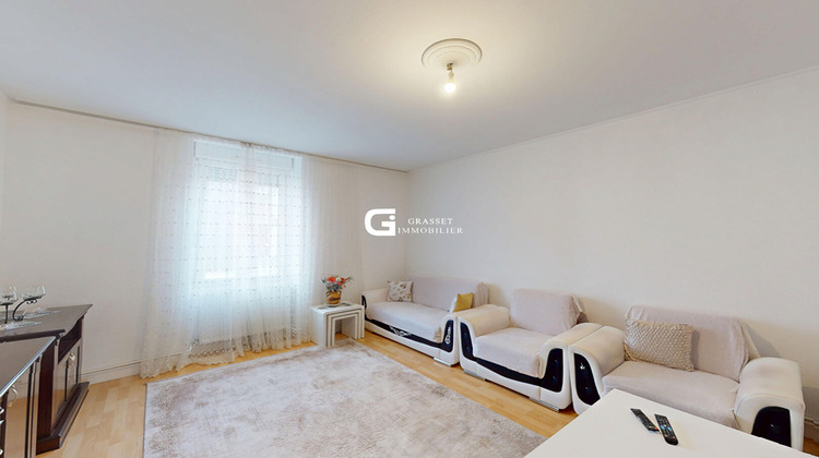 Ma-Cabane - Vente Appartement OYONNAX, 100 m²