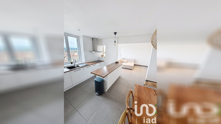 Ma-Cabane - Vente Appartement Oyonnax, 93 m²