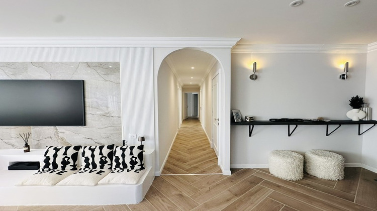 Ma-Cabane - Vente Appartement OYONNAX, 153 m²