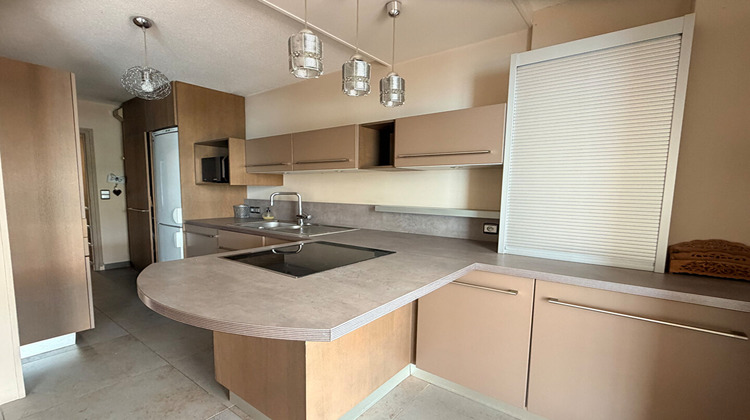 Ma-Cabane - Vente Appartement OYONNAX, 70 m²