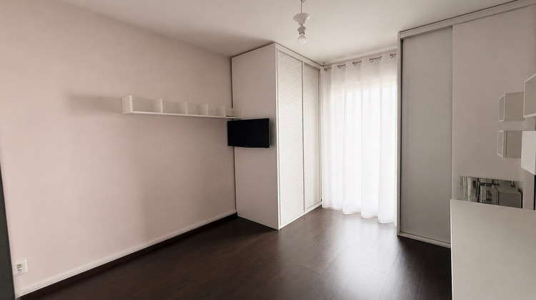 Ma-Cabane - Vente Appartement OYONNAX, 70 m²