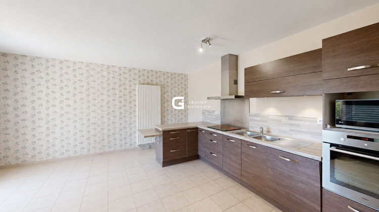 Ma-Cabane - Vente Appartement OYONNAX, 67 m²