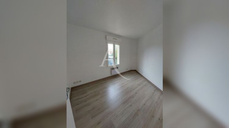 Ma-Cabane - Vente Appartement OZOIR-LA-FERRIERE, 43 m²