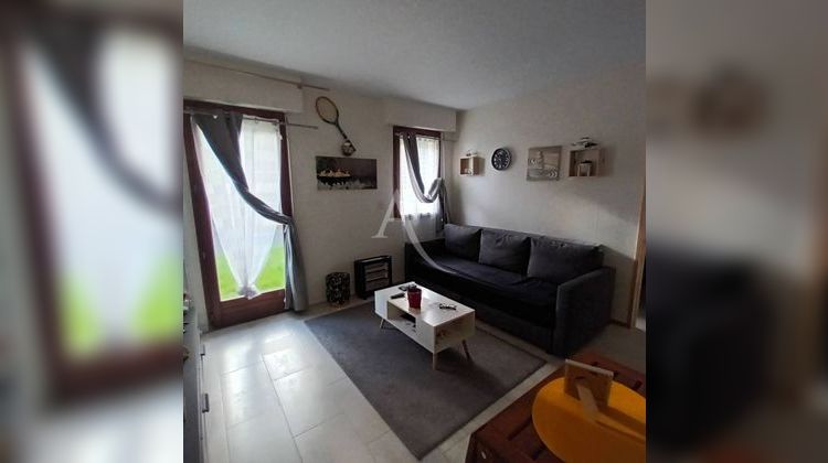 Ma-Cabane - Vente Appartement OZOIR-LA-FERRIERE, 30 m²