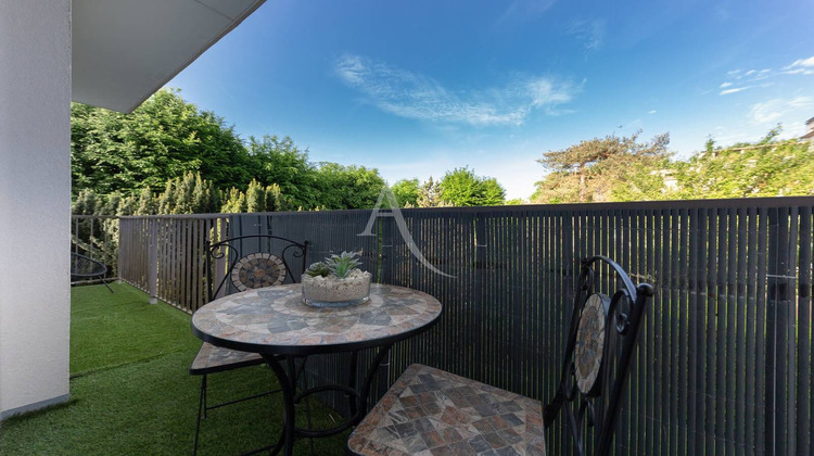 Ma-Cabane - Vente Appartement OZOIR-LA-FERRIERE, 57 m²