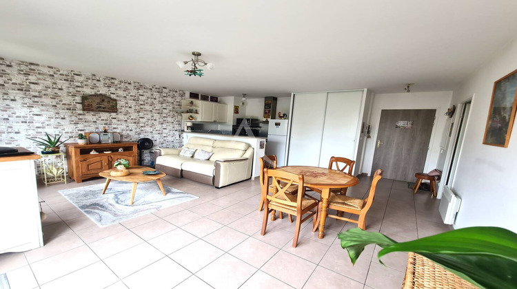 Ma-Cabane - Vente Appartement OZOIR-LA-FERRIERE, 60 m²