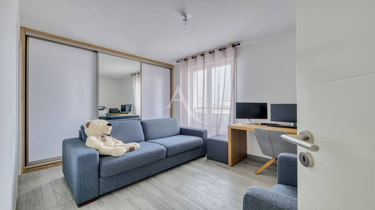 Ma-Cabane - Vente Appartement OZOIR-LA-FERRIERE, 87 m²