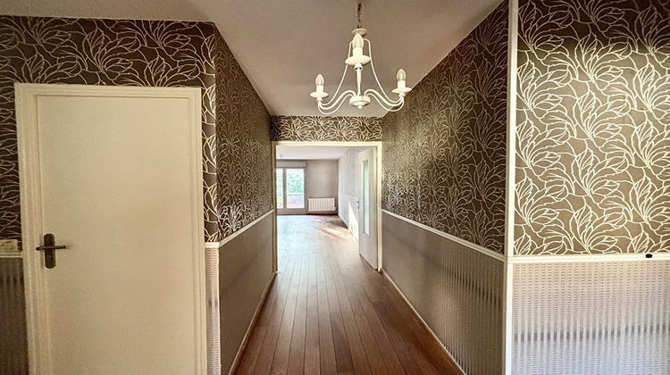 Ma-Cabane - Vente Appartement OZOIR-LA-FERRIERE, 80 m²