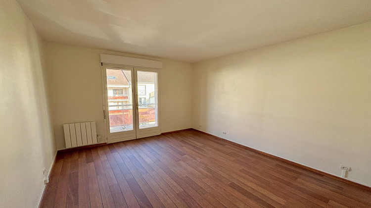 Ma-Cabane - Vente Appartement OZOIR-LA-FERRIERE, 80 m²