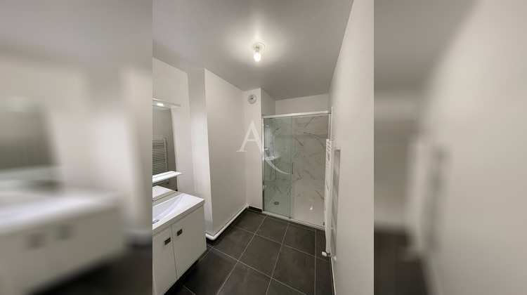 Ma-Cabane - Vente Appartement OZOIR-LA-FERRIERE, 43 m²