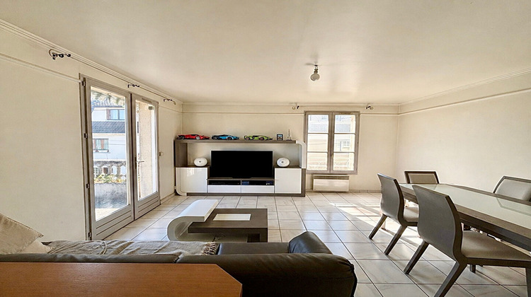 Ma-Cabane - Vente Appartement OZOIR-LA-FERRIERE, 55 m²