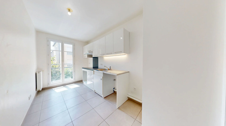Ma-Cabane - Vente Appartement OZOIR-LA-FERRIERE, 65 m²