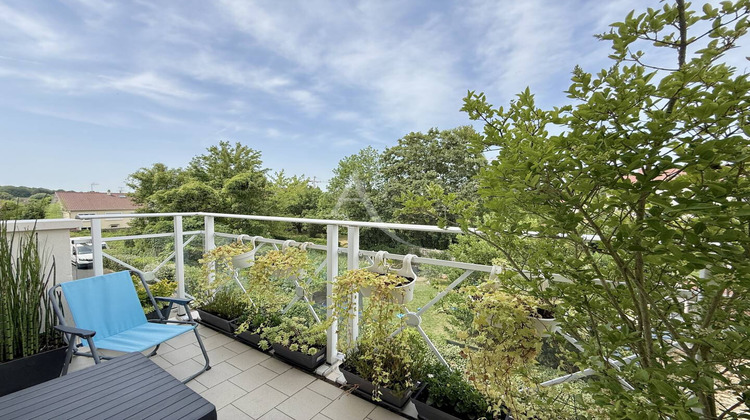 Ma-Cabane - Vente Appartement OZOIR-LA-FERRIERE, 105 m²