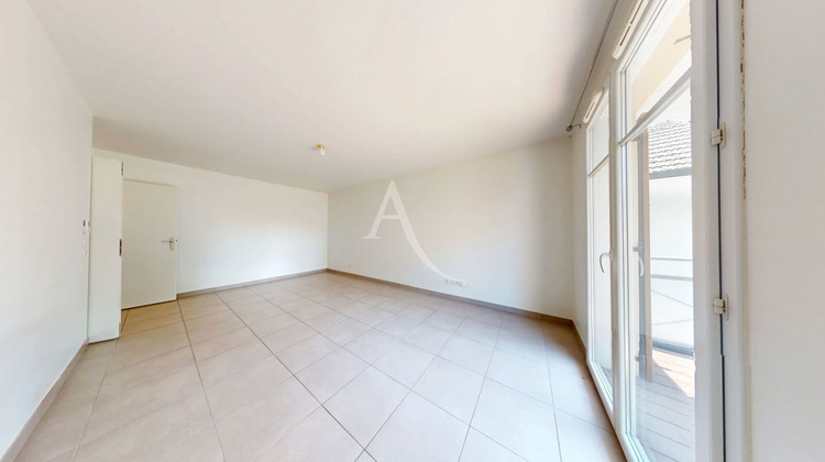 Ma-Cabane - Vente Appartement OZOIR-LA-FERRIERE, 65 m²