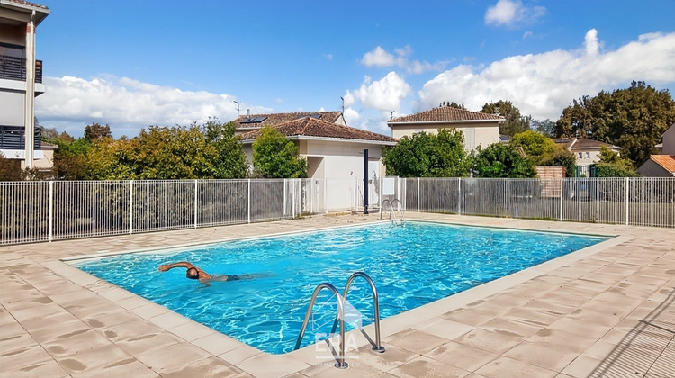 Ma-Cabane - Vente Appartement PAREMPUYRE, 61 m²