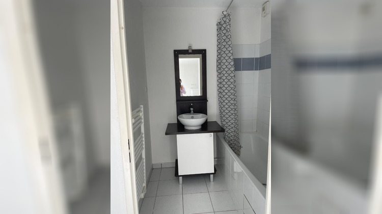 Ma-Cabane - Vente Appartement PAREMPUYRE, 40 m²