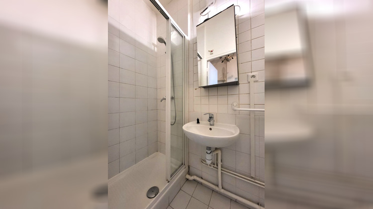 Ma-Cabane - Vente Appartement PARIS 10, 14 m²