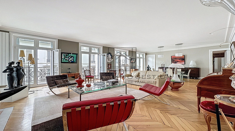 Ma-Cabane - Vente Appartement PARIS 10, 137 m²